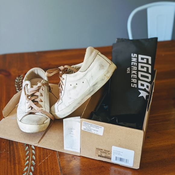 SOLD Golden Goose - Picture 4 of 5